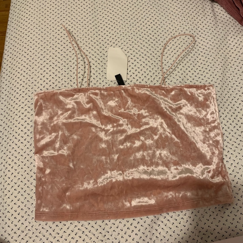 Velvet pink croptop